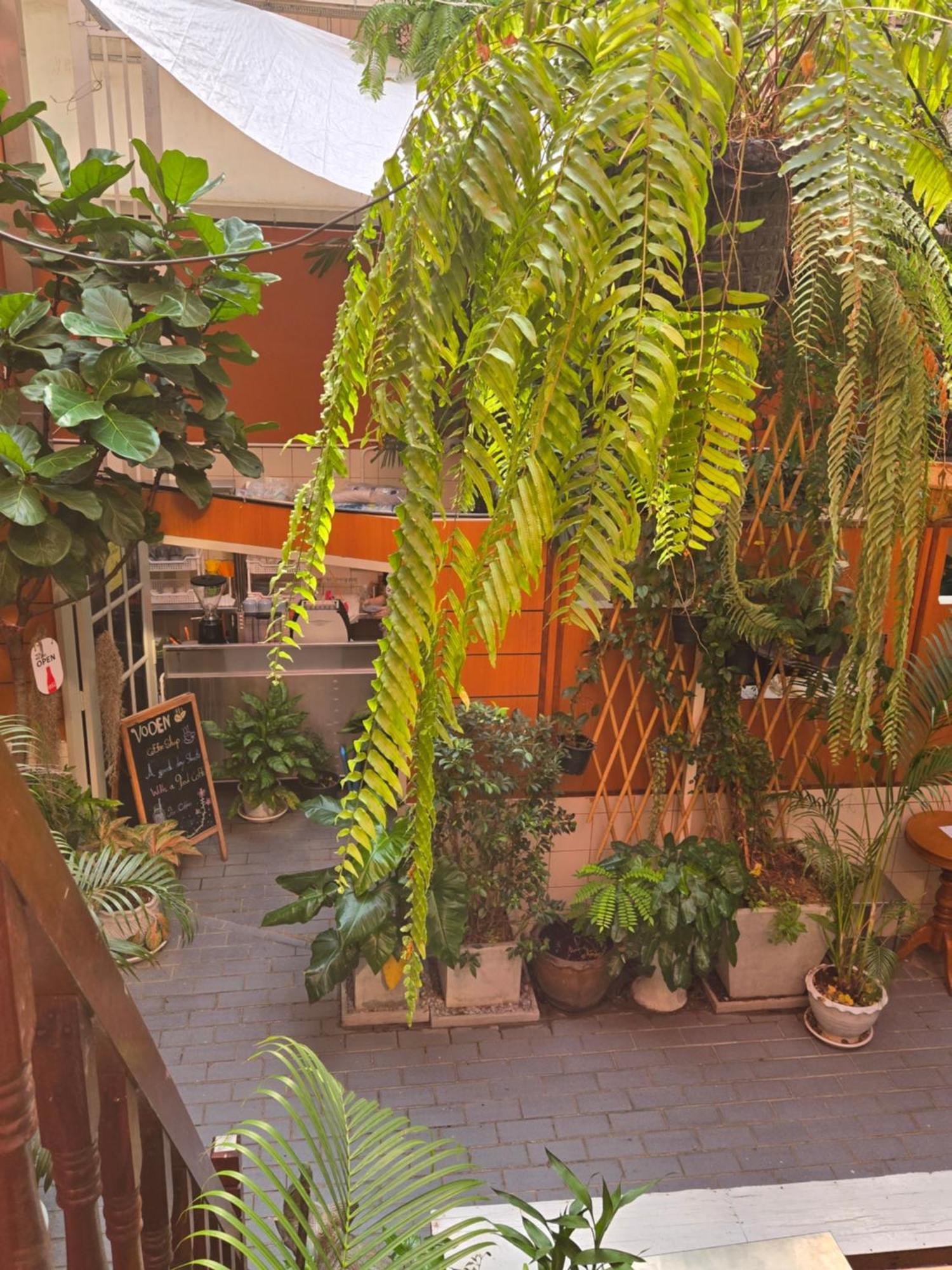 Vonden Garden By Merry V Бангкок Экстерьер фото